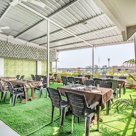 Fabhotel Galaxy Bhanwar Kuan-3